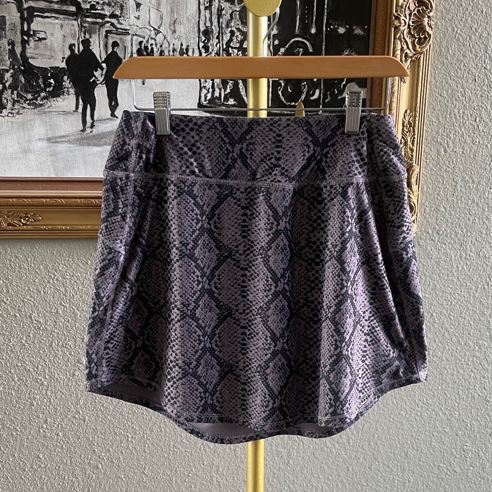 DSG Black and Gray Animal-Print Athletic Skort